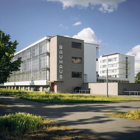 Апартаменти Wellness Lounge Am Bauhausmuseum Dessau-Rosslau Екстер'єр фото